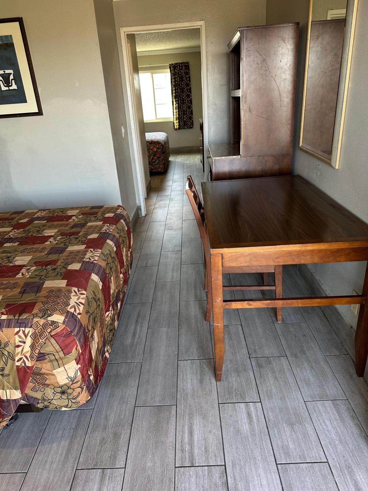 Heritage Inn And Suites Corona Buitenkant foto